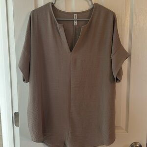 Boutique top